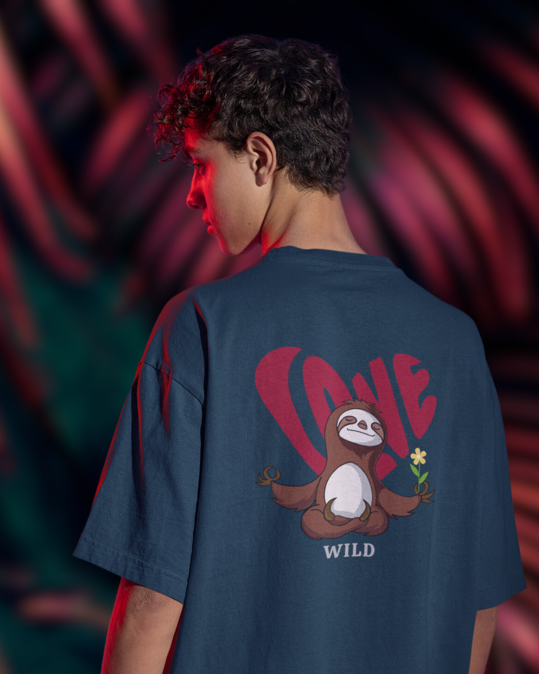 Love Wild Sloth Men Oversized T-Shirt